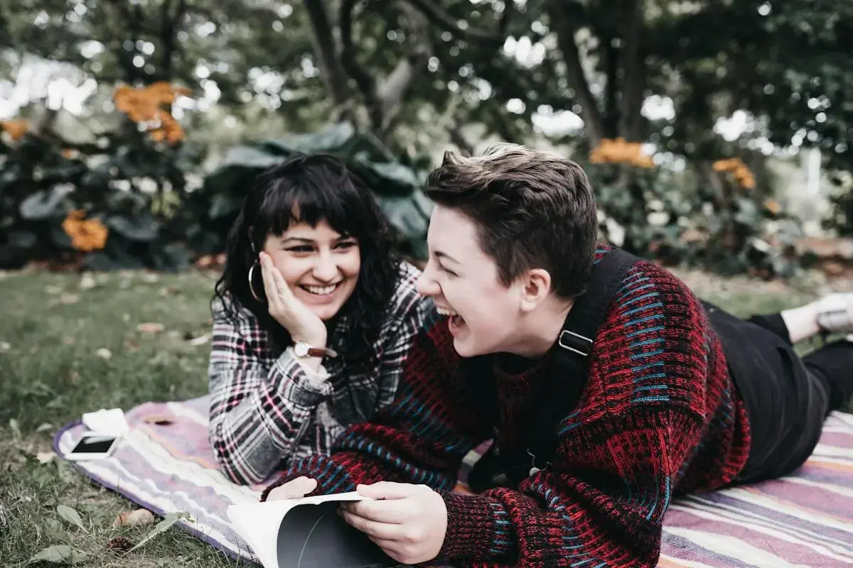 Building Stronger Connections: A Guide to Healthy Relationships