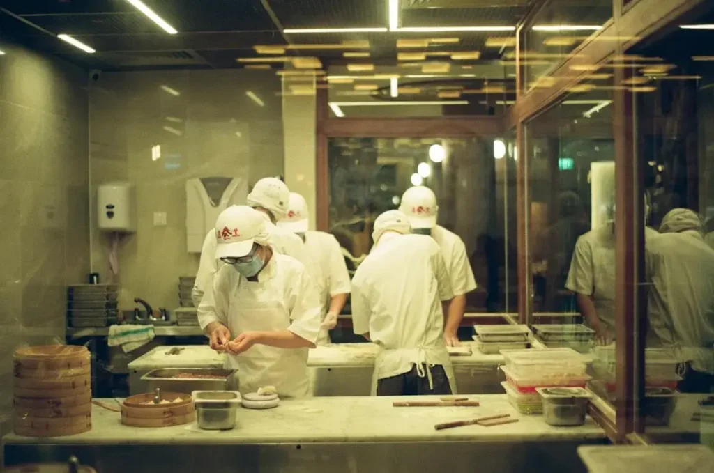 people cooking together