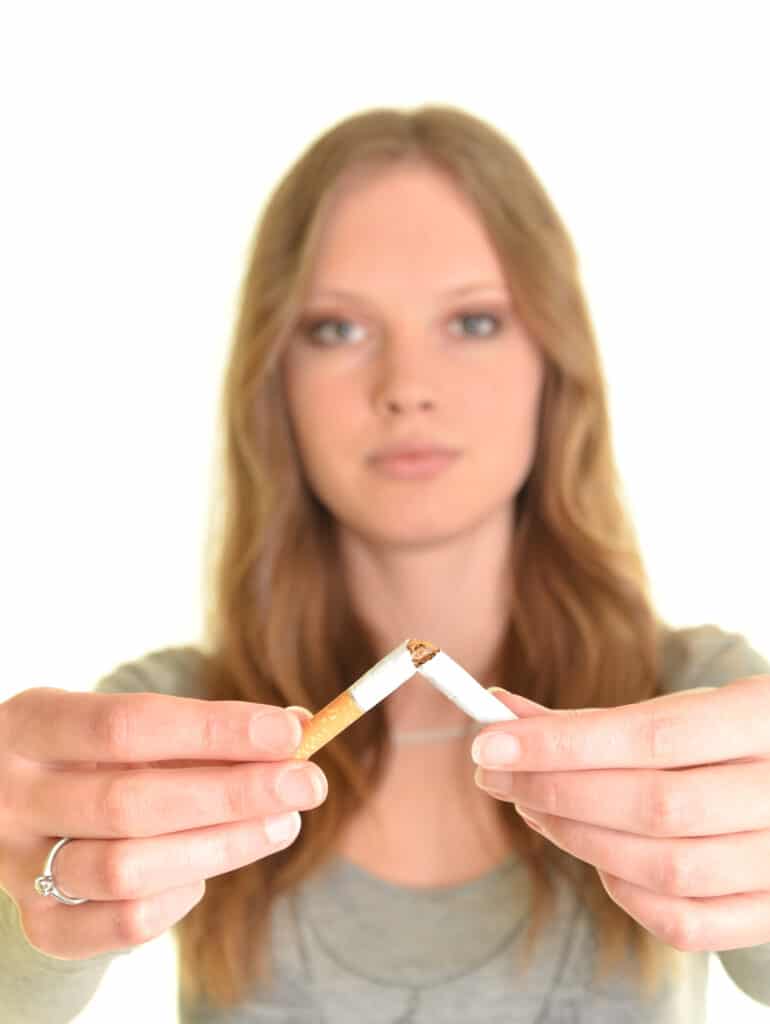 women quitting smoking