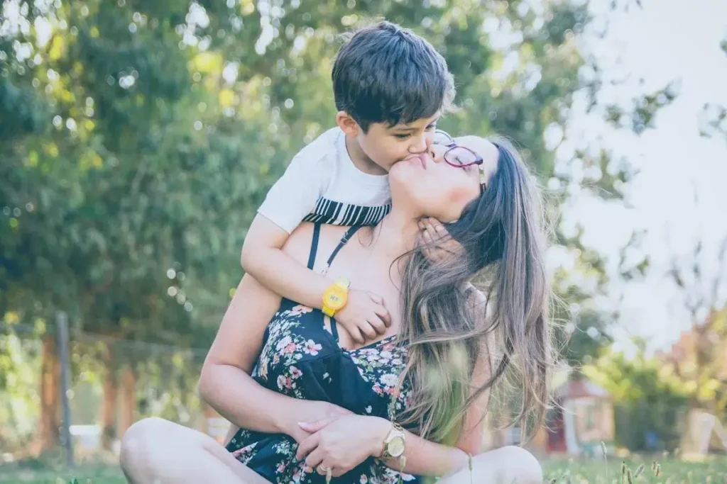 parents supporting child