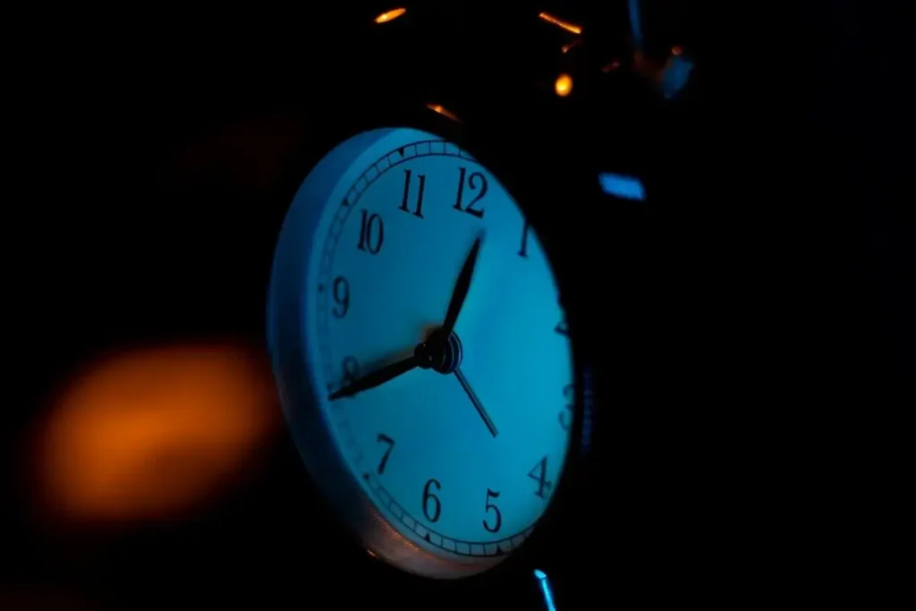people managing time