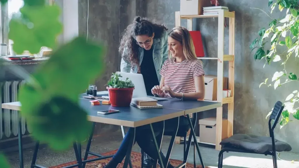 people collaborating