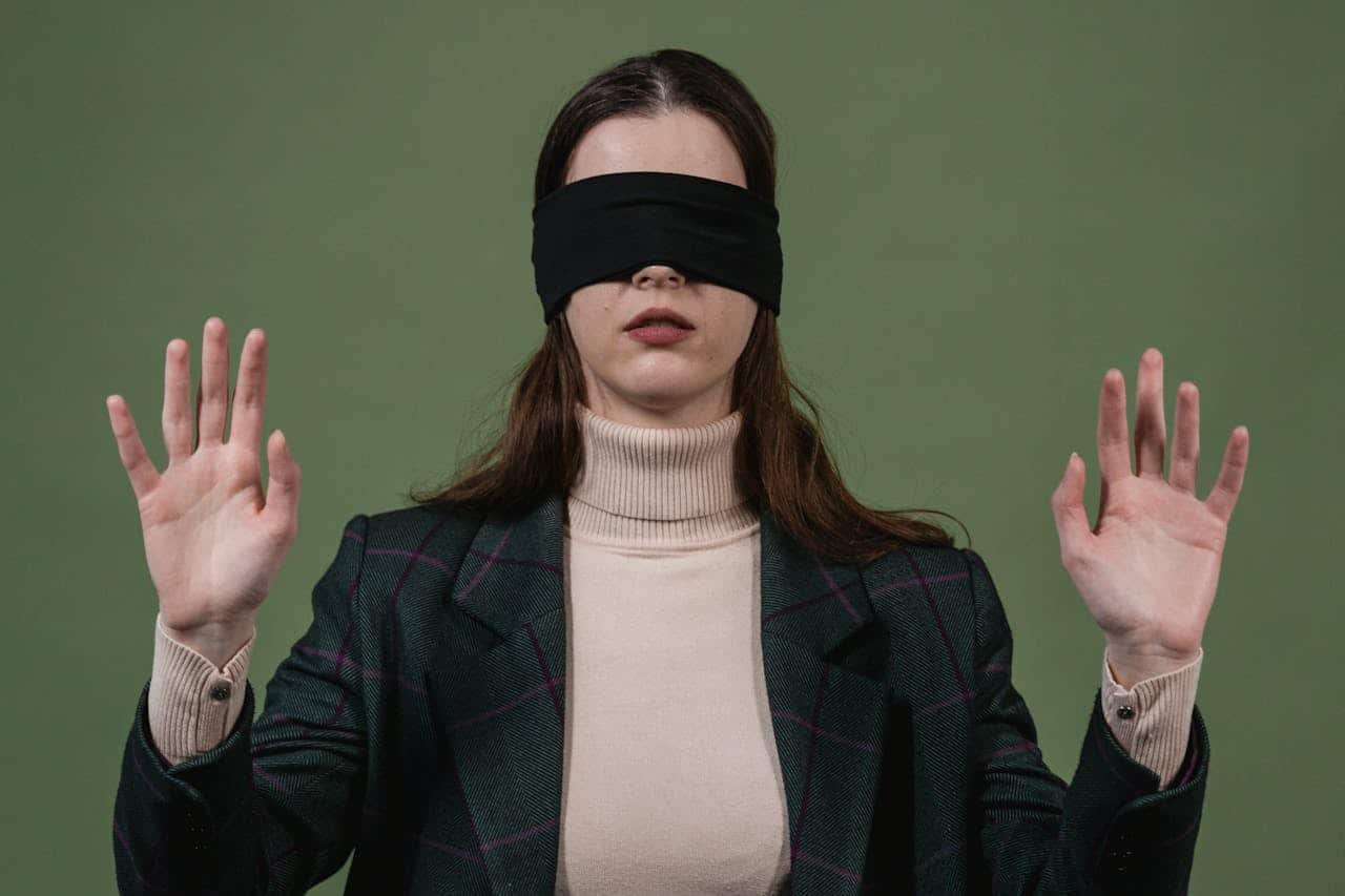Picture Idea: Sensory Deprivation Effects How It Impacts Mental Health