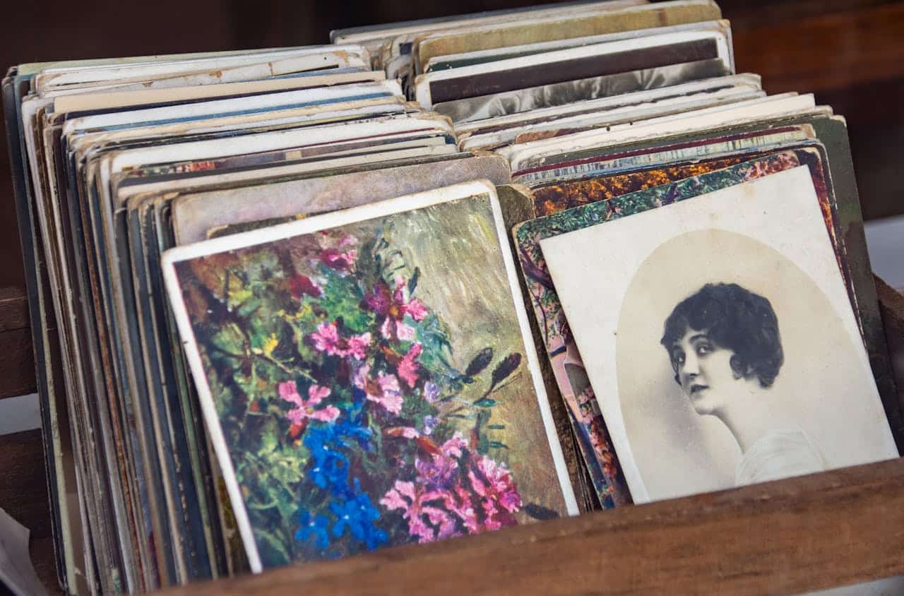 Hoarding Disorder vs. Collecting: When Clutter Becomes Crisis